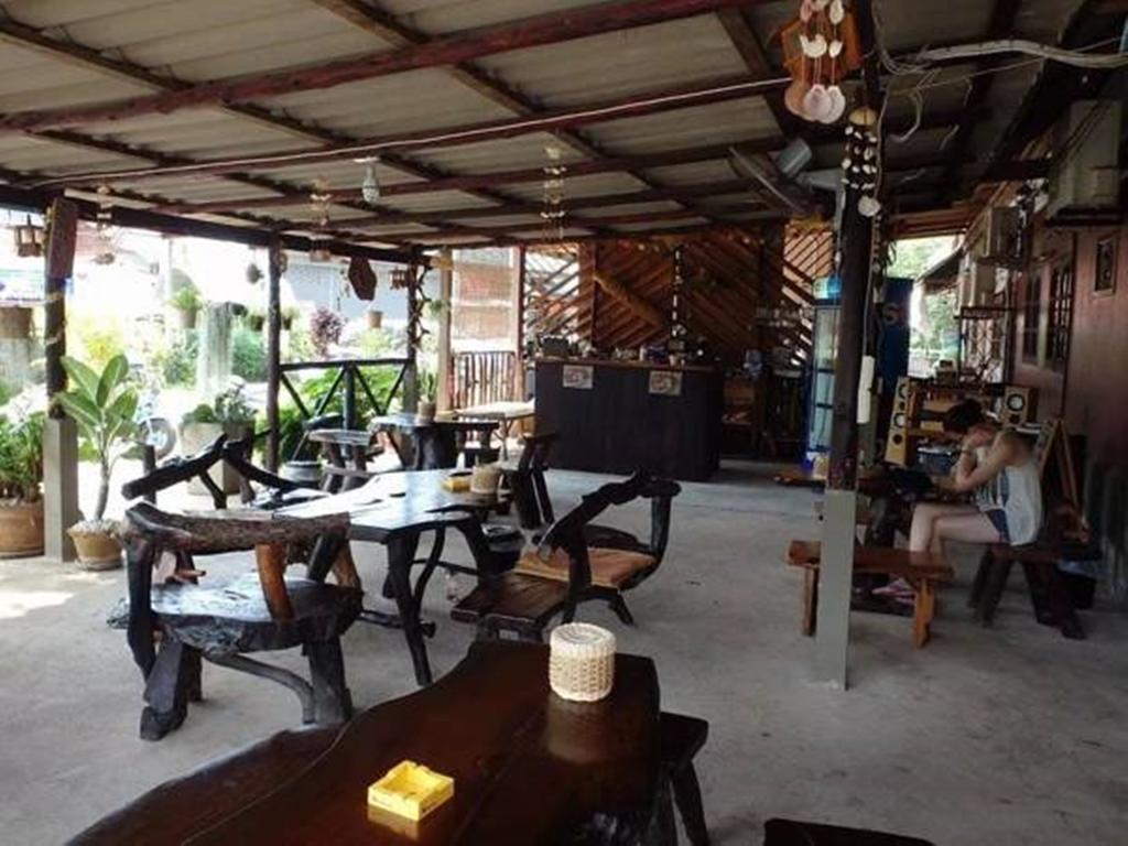Sangjun Guesthouse Trat Exterior foto