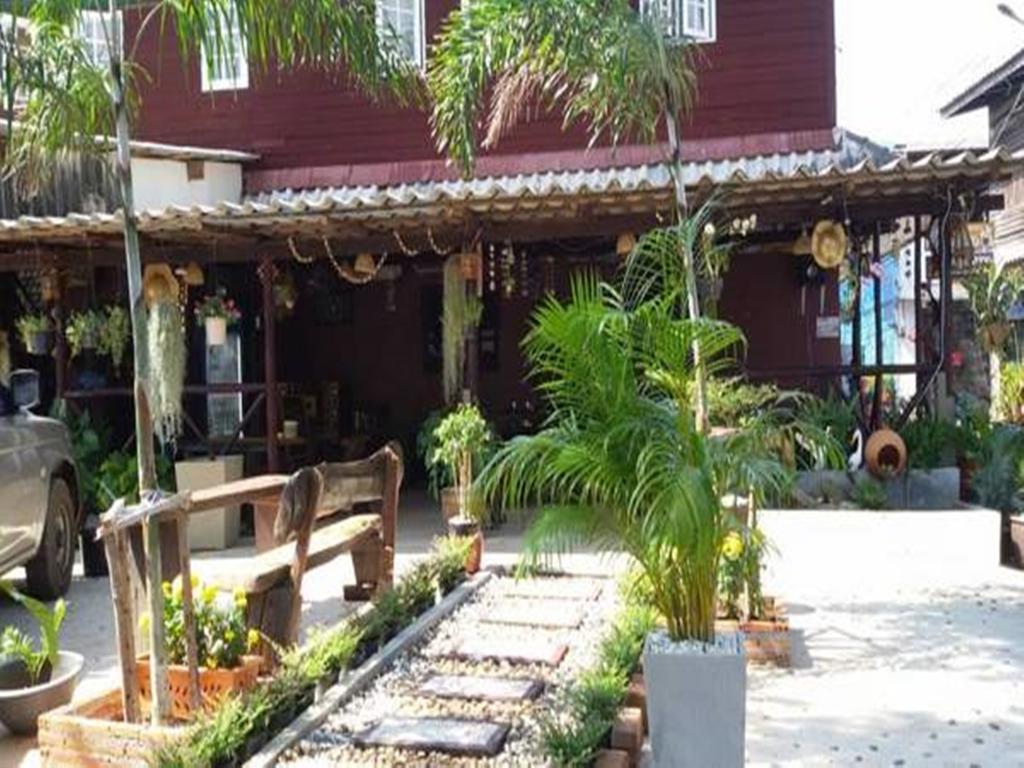 Sangjun Guesthouse Trat Exterior foto