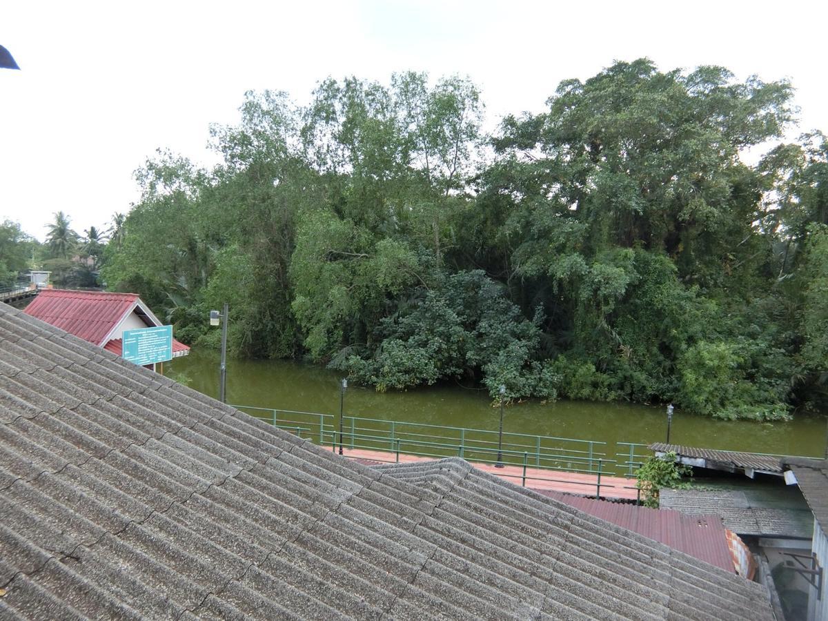 Sangjun Guesthouse Trat Exterior foto