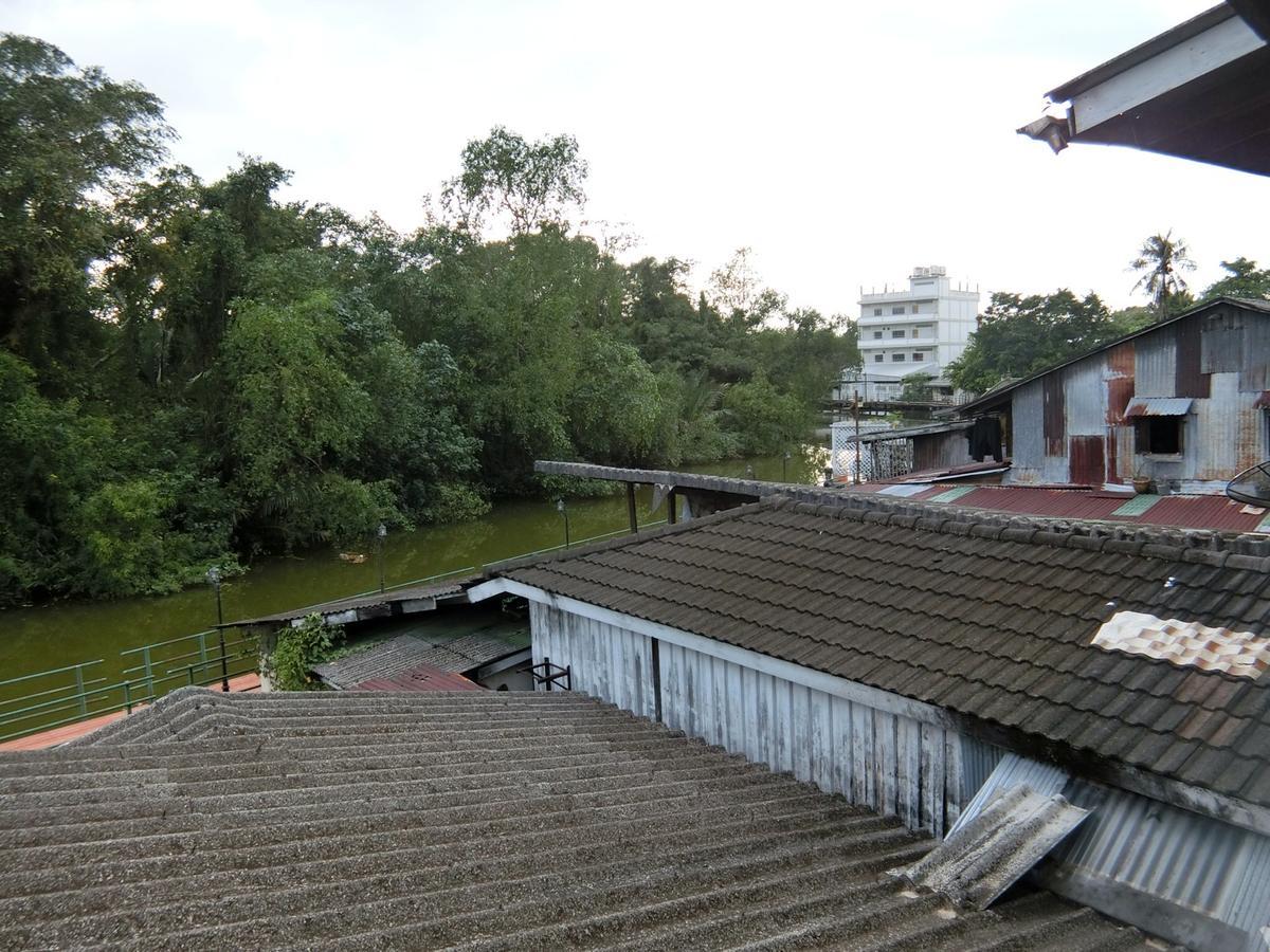 Sangjun Guesthouse Trat Exterior foto