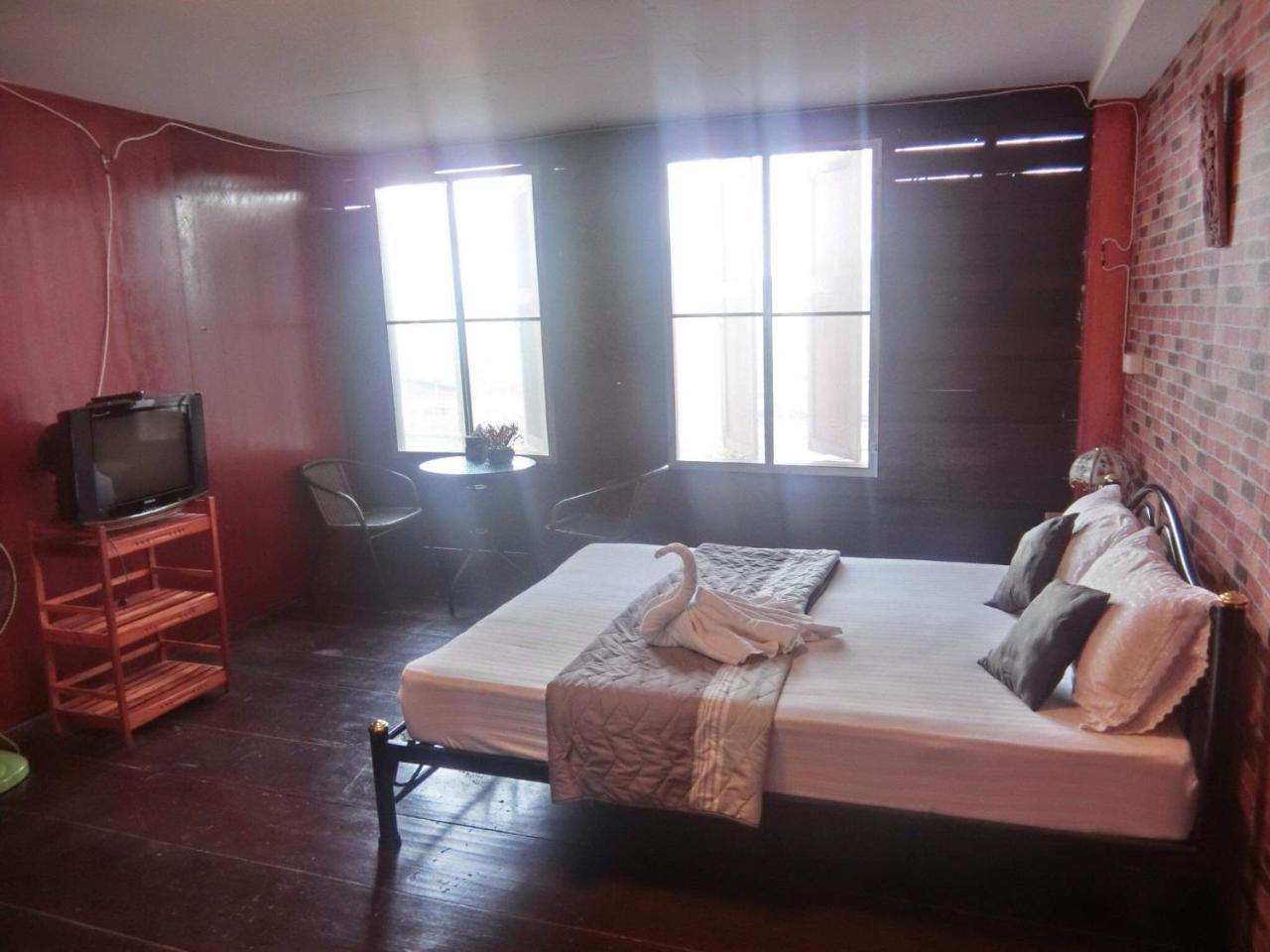 Sangjun Guesthouse Trat Exterior foto