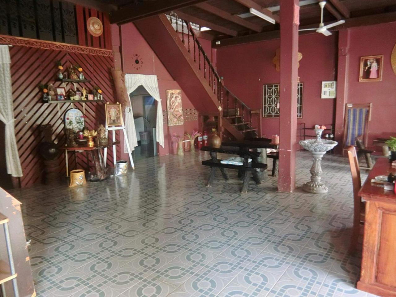 Sangjun Guesthouse Trat Exterior foto